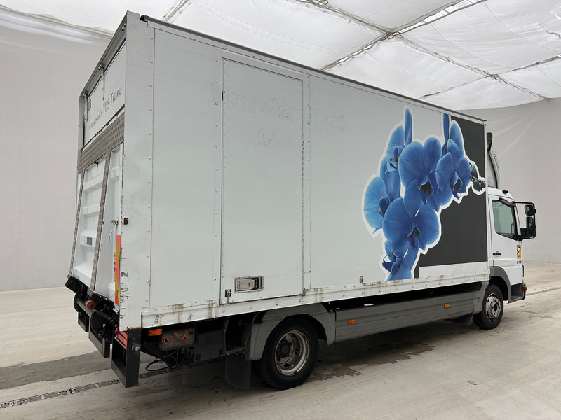 Mercedes-Benz Atego 815 - Skříňový nákladní auto: obrázek 4 Mercedes-Benz Atego 815 - Skříňový nákladní auto: obrázek 4