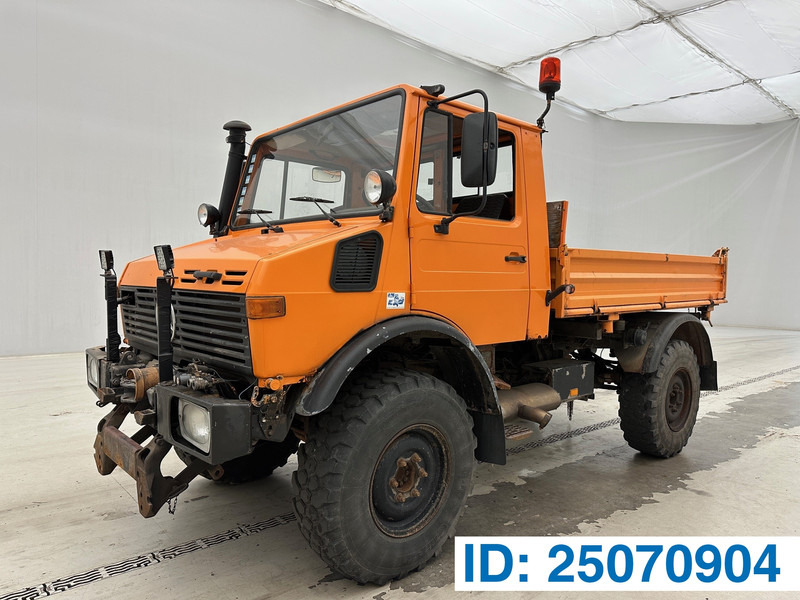 Mercedes-Benz Unimog U427 - 4x4 - Sklápěč: obrázek 1 Mercedes-Benz Unimog U427 - 4x4 - Sklápěč: obrázek 1