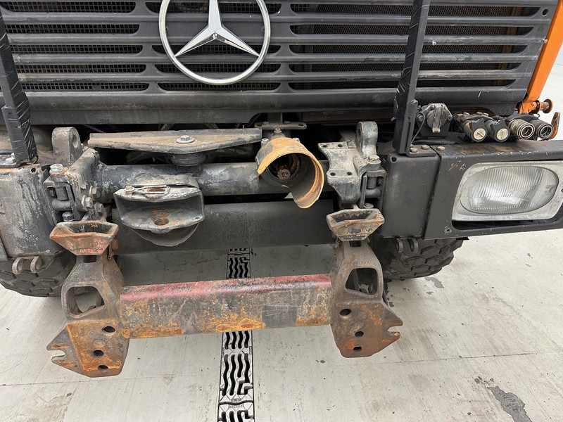 Mercedes-Benz Unimog U427 - Sklápěč: obrázek 3 Mercedes-Benz Unimog U427 - Sklápěč: obrázek 3