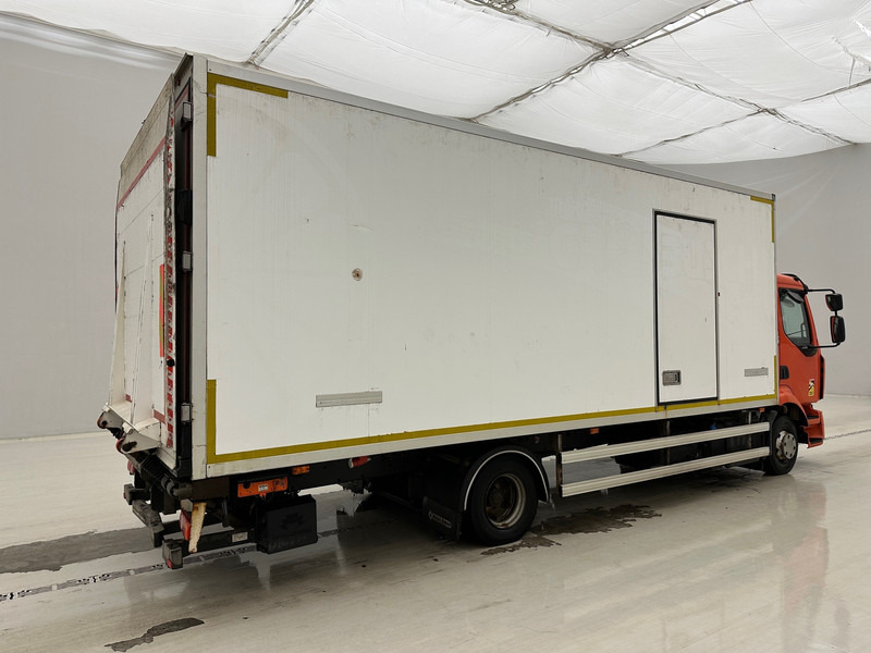Renault D12.210 - Chladírenský nákladní automobil: obrázek 4 Renault D12.210 - Chladírenský nákladní automobil: obrázek 4