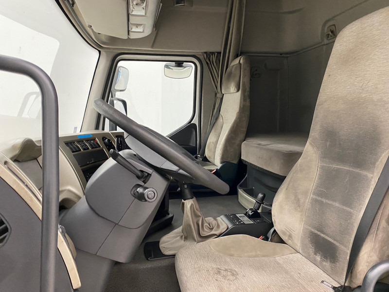 Plachtový nákladní auto Renault Premium 450 DXi: obrázek 11