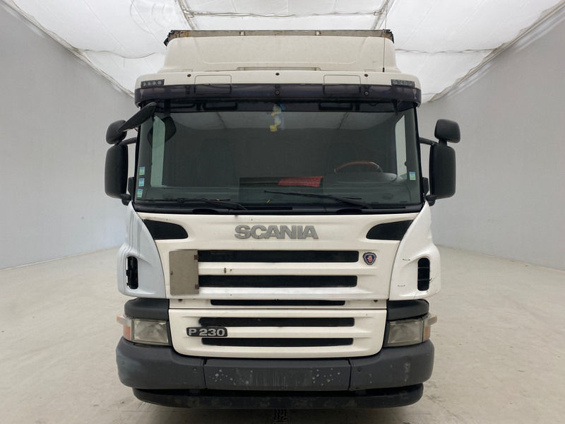 Scania P230 - Plachtový nákladní auto: obrázek 2 Scania P230 - Plachtový nákladní auto: obrázek 2