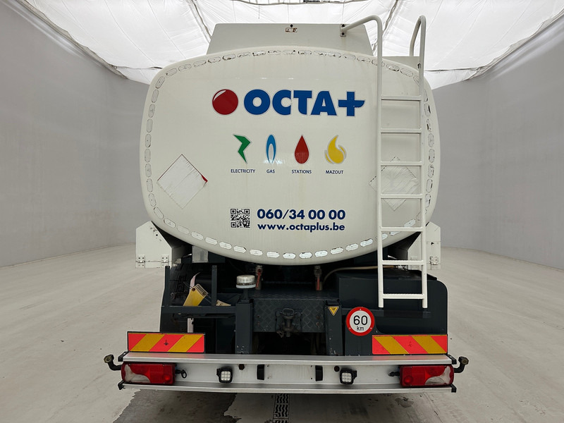 Scania P360 - 6x2 - Cisternové vozidlo: obrázek 5 Scania P360 - 6x2 - Cisternové vozidlo: obrázek 5