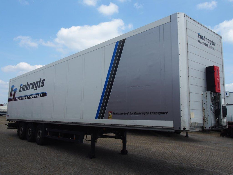 Schmitz Cargobull Closed box - Skříňový návěs: obrázek 3 Schmitz Cargobull Closed box - Skříňový návěs: obrázek 3