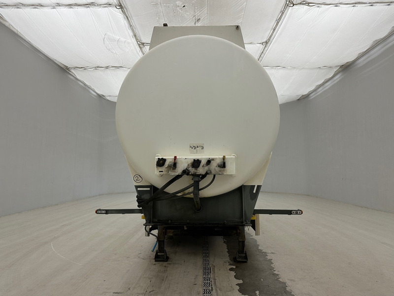 Stokota Tank 37000 L - Cisternový návěs: obrázek 2 Stokota Tank 37000 L - Cisternový návěs: obrázek 2