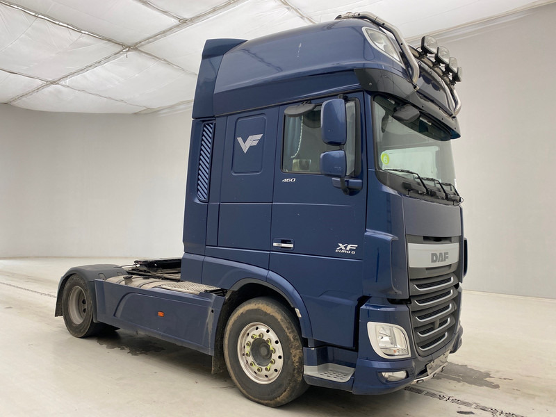 DAF XF106.460 Super Space Cab - Tahač: obrázek 3 DAF XF106.460 Super Space Cab - Tahač: obrázek 3