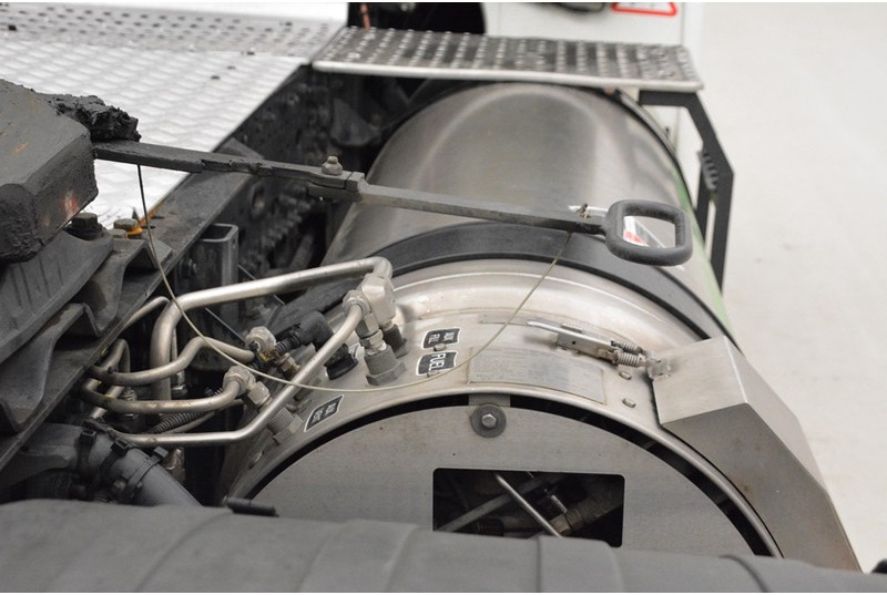 Tahač Iveco Stralis AS440S40 LNG Natural Power: obrázek 8