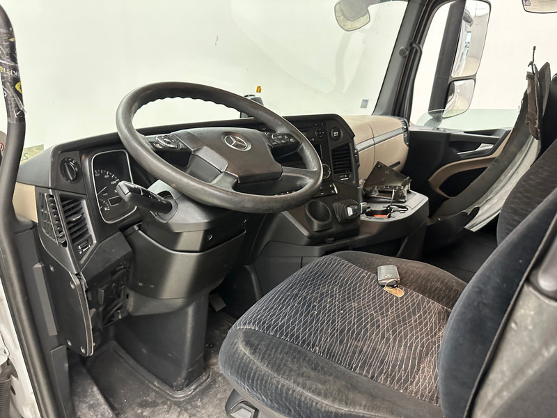 Tahač Mercedes-Benz Actros 1842: obrázek 9