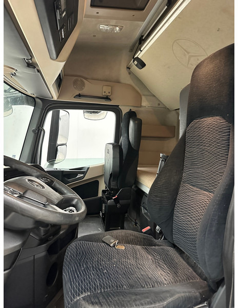 Tahač Mercedes-Benz Actros 1842: obrázek 10