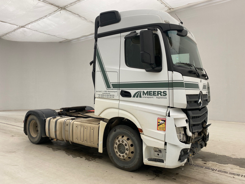 Mercedes-Benz Actros 1843 - Tahač: obrázek 3 Mercedes-Benz Actros 1843 - Tahač: obrázek 3