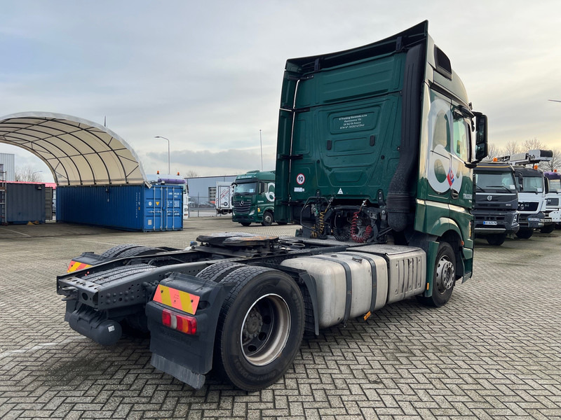 Mercedes-Benz Actros 1845 BigSpace - Tahač: obrázek 4 Mercedes-Benz Actros 1845 BigSpace - Tahač: obrázek 4