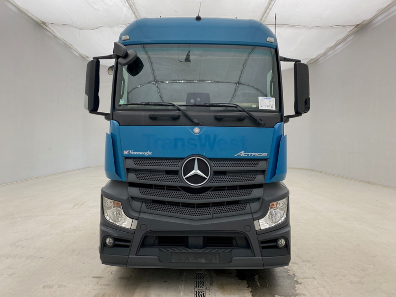 Mercedes-Benz Actros 1940 - Tahač: obrázek 2 Mercedes-Benz Actros 1940 - Tahač: obrázek 2