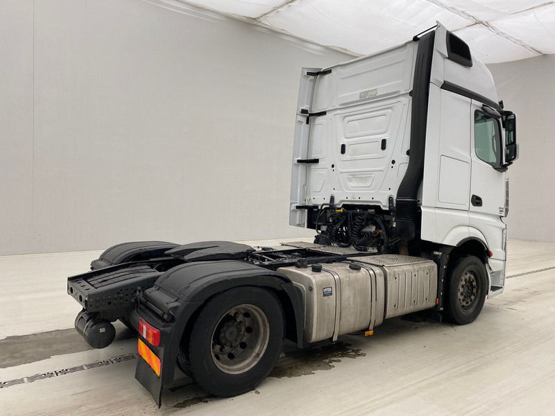 Mercedes-Benz Actros 1942 - Tahač: obrázek 4 Mercedes-Benz Actros 1942 - Tahač: obrázek 4