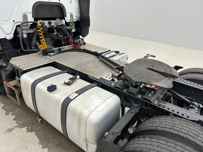 Tahač Mercedes-Benz Actros 1943: obrázek 8