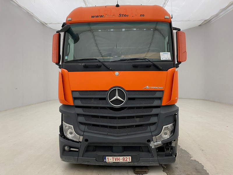 Mercedes-Benz Actros 1945 - Tahač: obrázek 2 Mercedes-Benz Actros 1945 - Tahač: obrázek 2