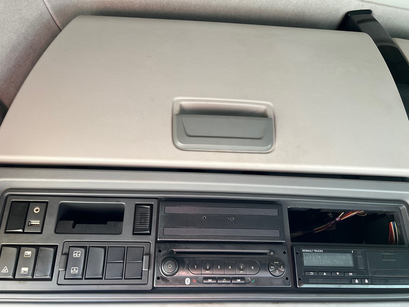 Tahač Renault T 460: obrázek 15 Tahač Renault T 460: obrázek 15