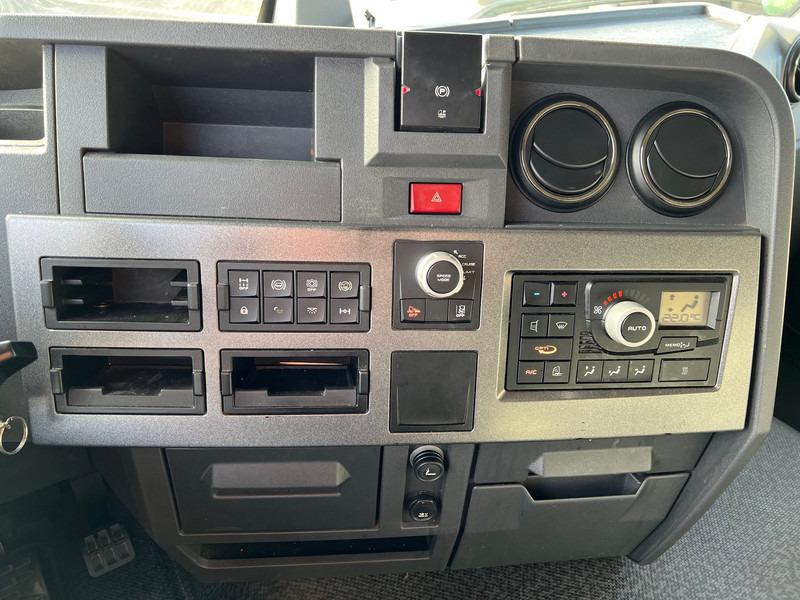 Tahač Renault T 460: obrázek 14 Tahač Renault T 460: obrázek 14