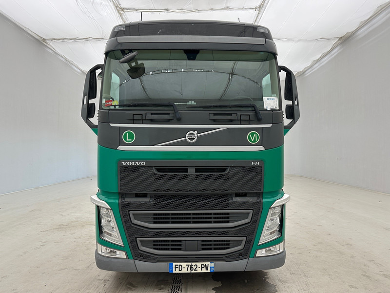 Volvo FH 460 Globetrotter - Tahač: obrázek 2 Volvo FH 460 Globetrotter - Tahač: obrázek 2