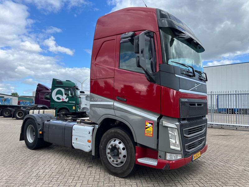 Volvo FH13.420 Globetrotter - ADR - Tahač: obrázek 4 Volvo FH13.420 Globetrotter - ADR - Tahač: obrázek 4