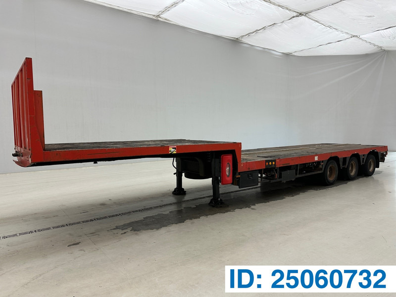 Verem Low bed trailer - Podvalníkový návěs: obrázek 1 Verem Low bed trailer - Podvalníkový návěs: obrázek 1