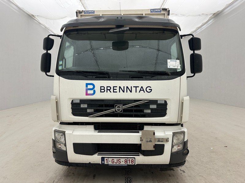 Volvo FE 300 - 6x2 - Plachtový nákladní auto: obrázek 2 Volvo FE 300 - 6x2 - Plachtový nákladní auto: obrázek 2