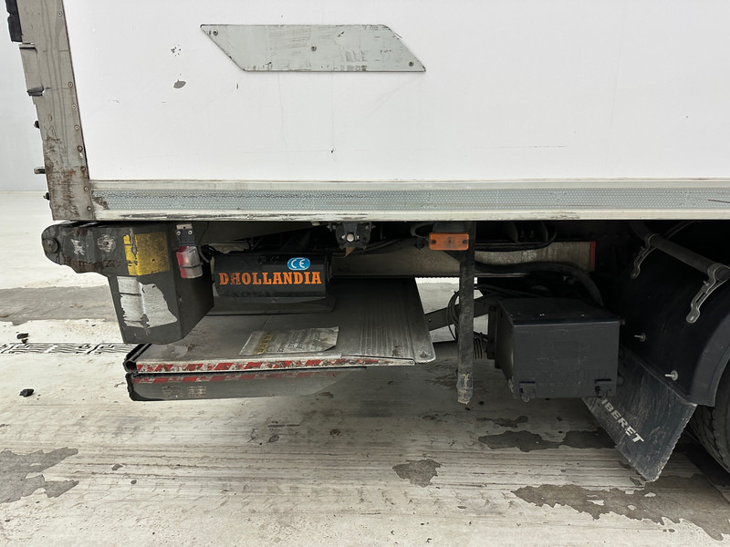 Volvo FL 210 - Chladírenský nákladní automobil: obrázek 4 Volvo FL 210 - Chladírenský nákladní automobil: obrázek 4