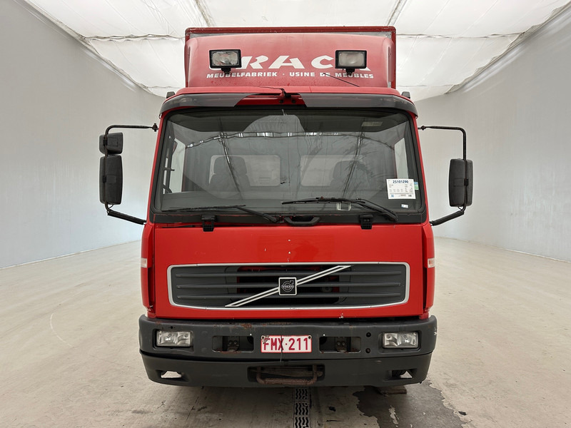 Volvo FL 220 - Skříňový nákladní auto: obrázek 2 Volvo FL 220 - Skříňový nákladní auto: obrázek 2