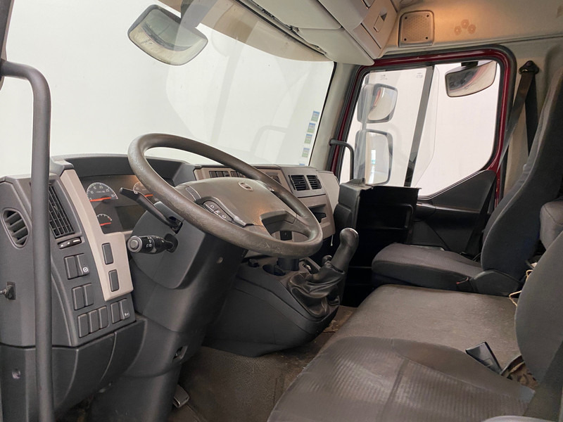 Skříňový nákladní auto Volvo FL 240: obrázek 7