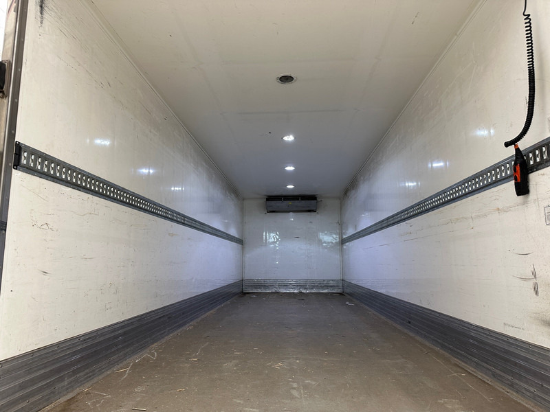 Volvo FL 250 - Chladírenský nákladní automobil: obrázek 5 Volvo FL 250 - Chladírenský nákladní automobil: obrázek 5