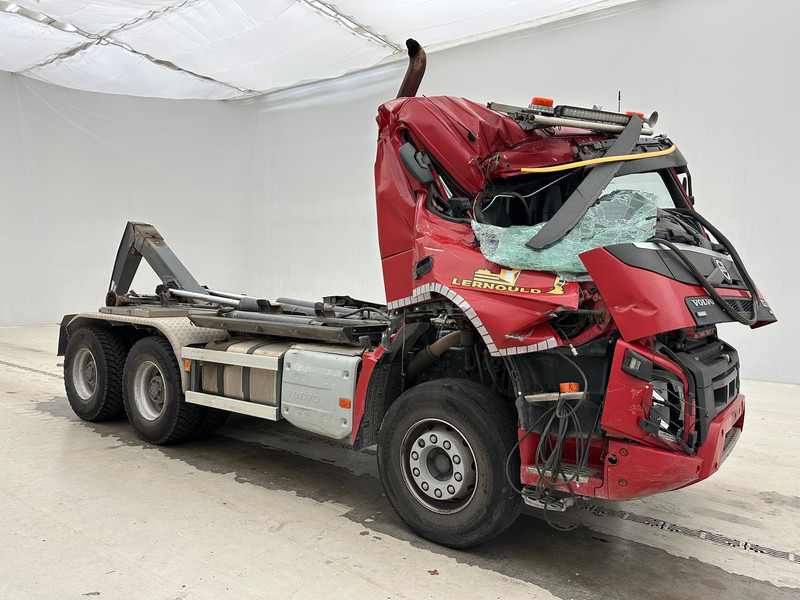 Volvo FMx 550 - 6x4 - Hákový nosič kontejnerů: obrázek 3 Volvo FMx 550 - 6x4 - Hákový nosič kontejnerů: obrázek 3