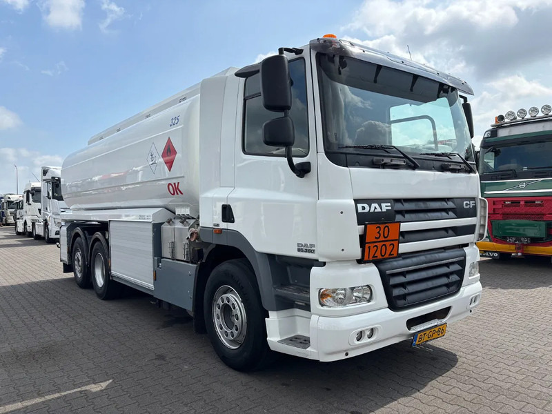 DAF CF 85.360 6X2 Euro 5 21300 Liter Fueltank - Cisternové vozidlo: obrázek 2 DAF CF 85.360 6X2 Euro 5 21300 Liter Fueltank - Cisternové vozidlo: obrázek 2