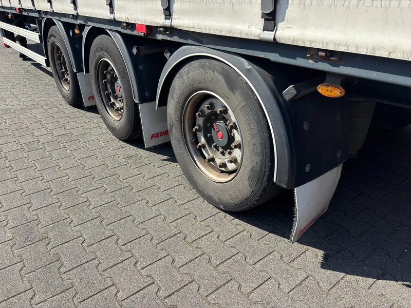 Fruehauf 3 Axles SAF Axles Mega - Skříňový návěs: obrázek 5 Fruehauf 3 Axles SAF Axles Mega - Skříňový návěs: obrázek 5