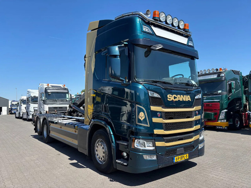 Scania R500 6x2 Euro 6 Retarder Hiab Hooklift - Hákový nosič kontejnerů: obrázek 2 Scania R500 6x2 Euro 6 Retarder Hiab Hooklift - Hákový nosič kontejnerů: obrázek 2