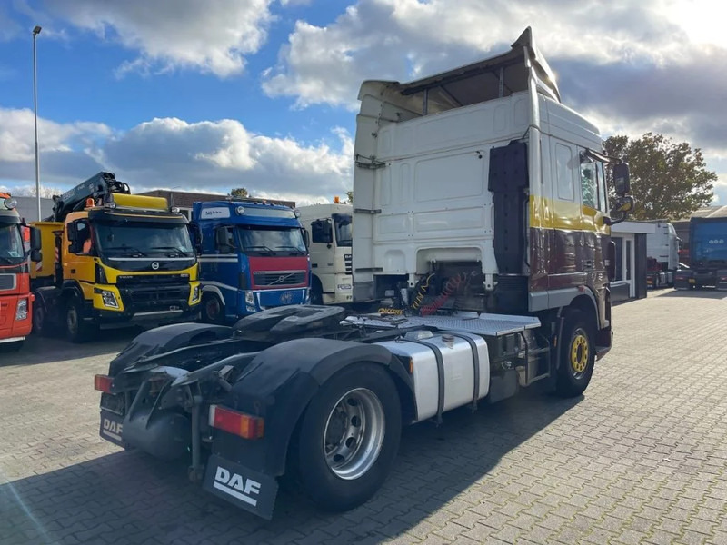 DAF XF 105.410 Spacecab Euro 5 - Tahač: obrázek 4 DAF XF 105.410 Spacecab Euro 5 - Tahač: obrázek 4