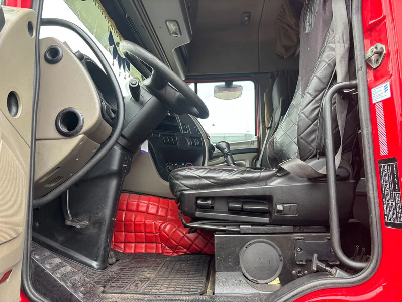 DAF XF 105.460 6X4 Spacecab Steelsuspension Manual geabox - Tahač: obrázek 5 DAF XF 105.460 6X4 Spacecab Steelsuspension Manual geabox - Tahač: obrázek 5