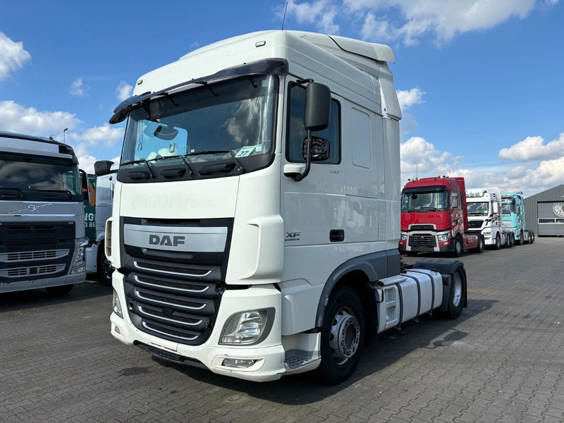 DAF XF 460 Spacecab Euro 6 - Tahač: obrázek 1 DAF XF 460 Spacecab Euro 6 - Tahač: obrázek 1