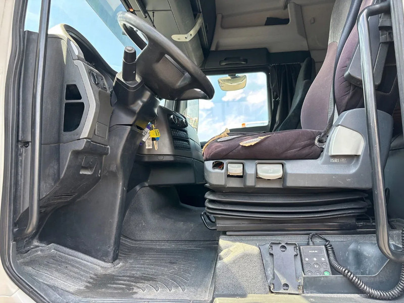 MAN TGX 18.480 Retarder Euro 5 EEV (Chassis EM630757) - Tahač: obrázek 5 MAN TGX 18.480 Retarder Euro 5 EEV (Chassis EM630757) - Tahač: obrázek 5