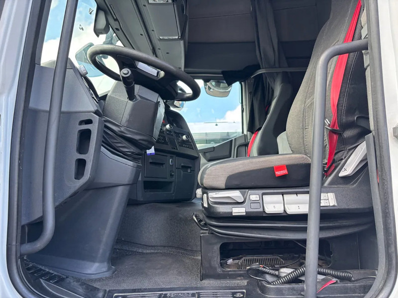 Renault T460 Euro 6 - Tahač: obrázek 5 Renault T460 Euro 6 - Tahač: obrázek 5