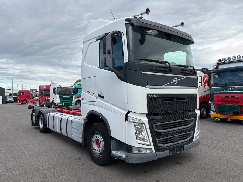 Volvo FH 500 6X2 Euro 6 - Podvozek s kabinou: obrázek 2 Volvo FH 500 6X2 Euro 6 - Podvozek s kabinou: obrázek 2