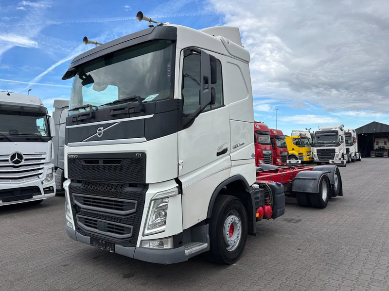 Volvo FH 500 6X2 Euro 6 - Podvozek s kabinou: obrázek 1 Volvo FH 500 6X2 Euro 6 - Podvozek s kabinou: obrázek 1