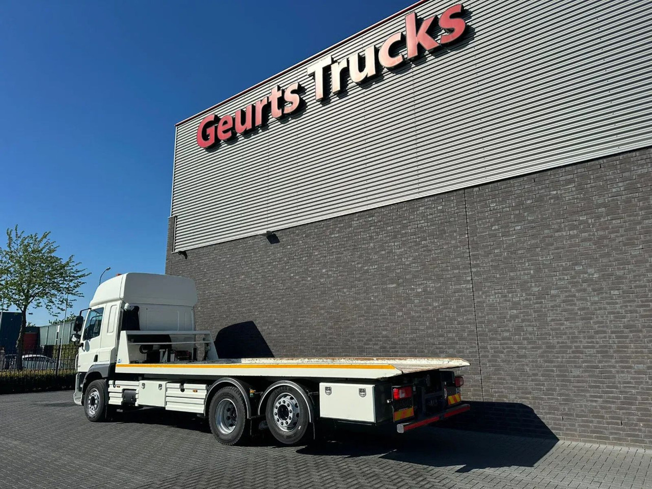 DAF CF 410 6X2 M4SN3 OPRIJWAGEN / MACHINE TRANSPORTE - Přepravník automobilů: obrázek 3 DAF CF 410 6X2 M4SN3 OPRIJWAGEN / MACHINE TRANSPORTE - Přepravník automobilů: obrázek 3