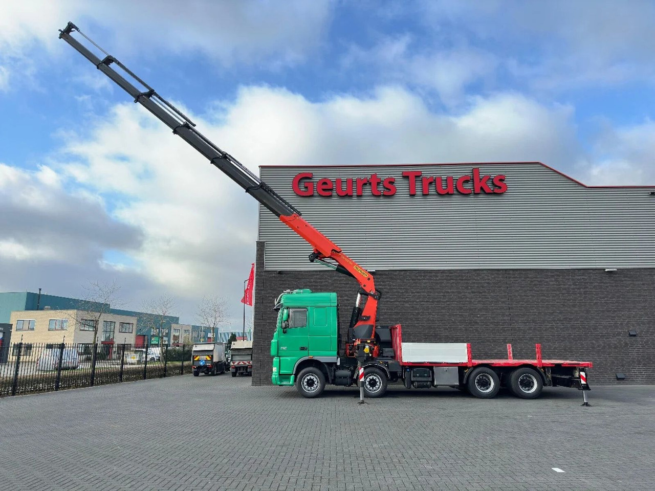 DAF XF 105.510 8X4 + PALFINGER PK 65002-SH E POWER L - Auto s hydraulickou rukou: obrázek 5 DAF XF 105.510 8X4 + PALFINGER PK 65002-SH E POWER L - Auto s hydraulickou rukou: obrázek 5