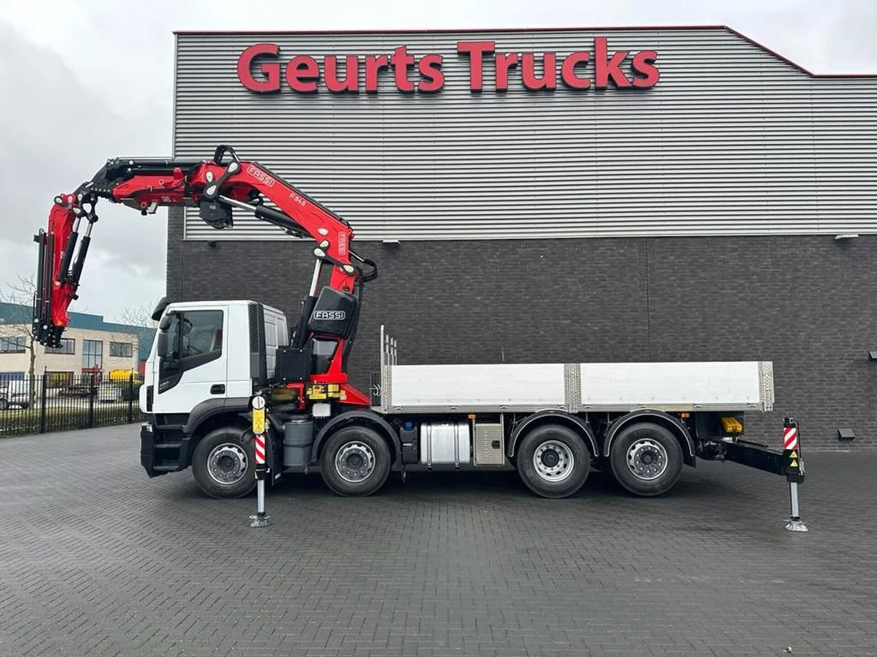 Iveco Stralis 480 X-WAY 8X2 + FASSI 545RA.2.26 + JIB L - Auto s hydraulickou rukou: obrázek 5 Iveco Stralis 480 X-WAY 8X2 + FASSI 545RA.2.26 + JIB L - Auto s hydraulickou rukou: obrázek 5