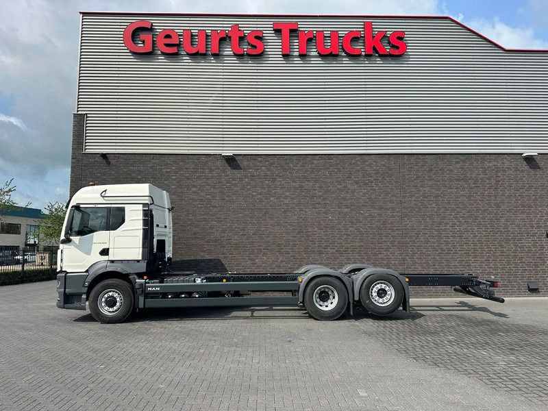 MAN TGS 26.520 6X2H-4 BL CH HYDRO DRIVE CHASSIS CABINE (NIEUW) - Podvozek s kabinou: obrázek 1 MAN TGS 26.520 6X2H-4 BL CH HYDRO DRIVE CHASSIS CABINE (NIEUW) - Podvozek s kabinou: obrázek 1