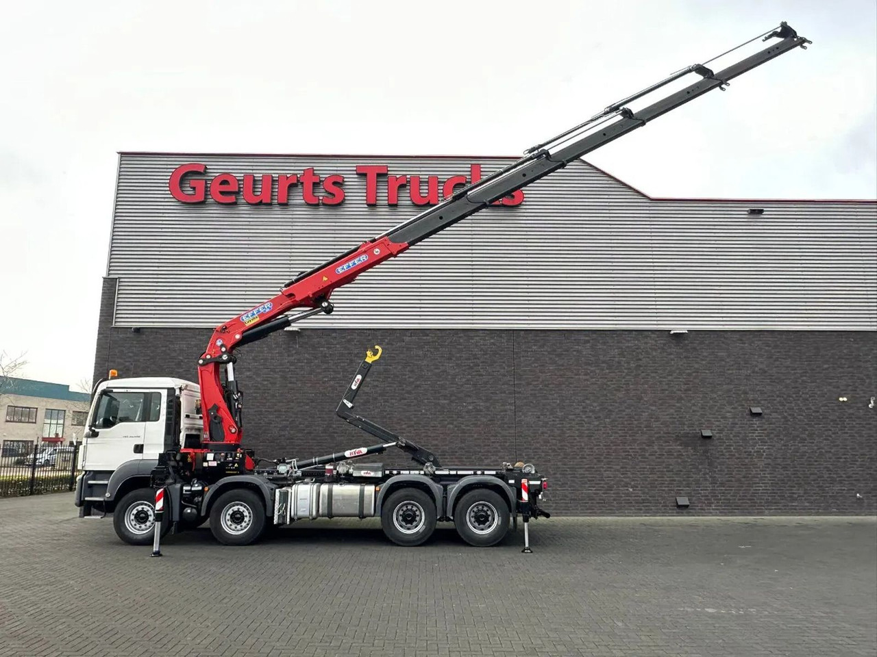 MAN TGS 35.460 8X4 BL+ HYVA 18.55.S HAAKARMSYSTEEM E - Hákový nosič kontejnerů, Auto s hydraulickou rukou: obrázek 4 MAN TGS 35.460 8X4 BL+ HYVA 18.55.S HAAKARMSYSTEEM E - Hákový nosič kontejnerů, Auto s hydraulickou rukou: obrázek 4
