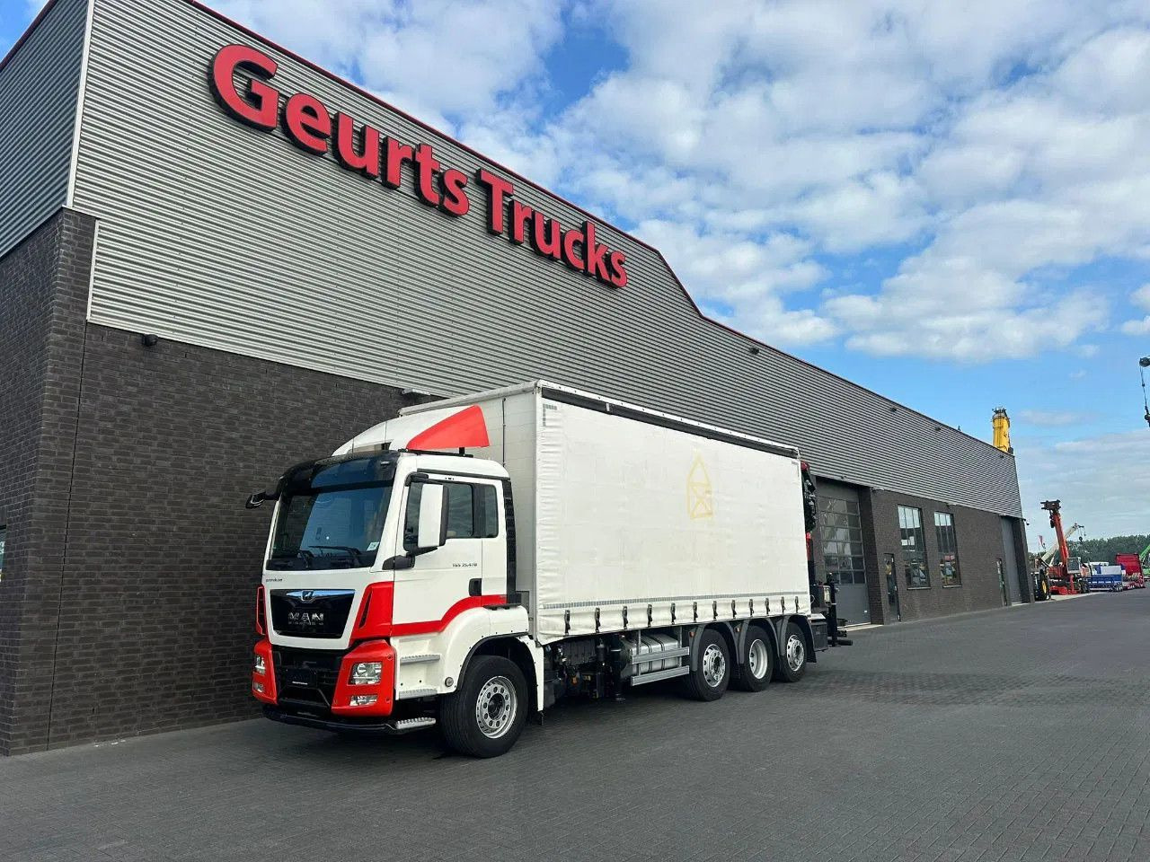 Auto s hydraulickou rukou MAN TGS 35.470 8X2 SCHUIFZEIL MET PALFINGER PK37.002: obrázek 10