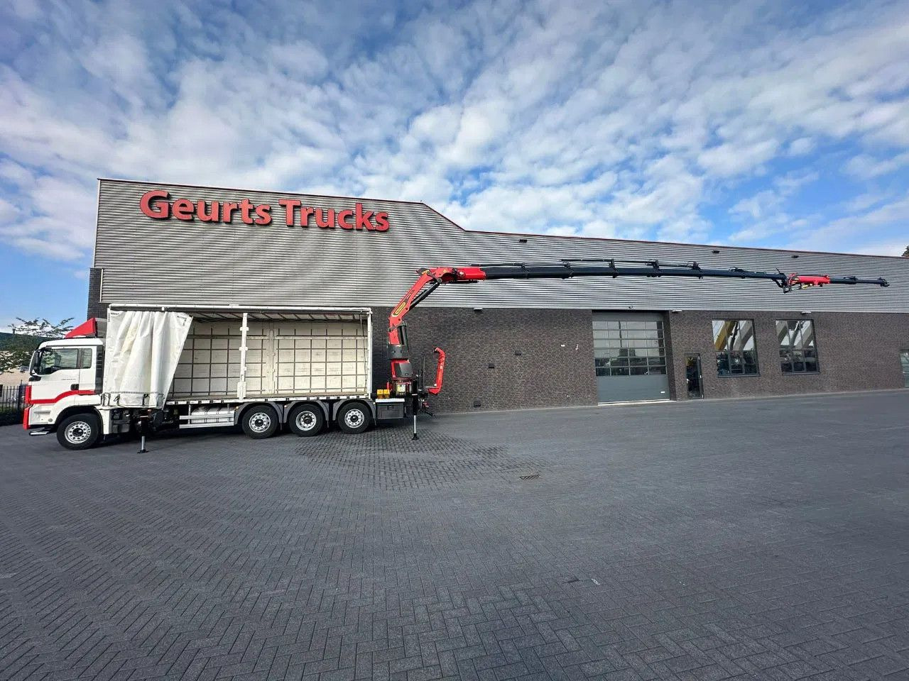 Auto s hydraulickou rukou MAN TGS 35.470 8X2 SCHUIFZEIL MET PALFINGER PK37.002: obrázek 7