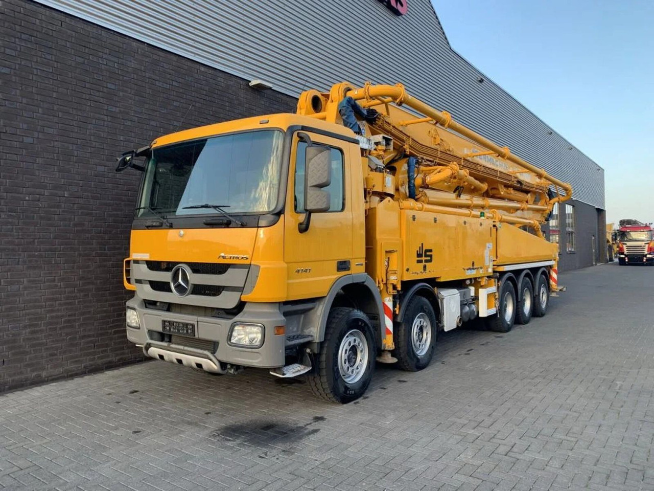 Mercedes-Benz Actros 5041 10X4 + SERMAC 6 RZ 56 METER CONCRETE - Autočerpadlo: obrázek 2 Mercedes-Benz Actros 5041 10X4 + SERMAC 6 RZ 56 METER CONCRETE - Autočerpadlo: obrázek 2