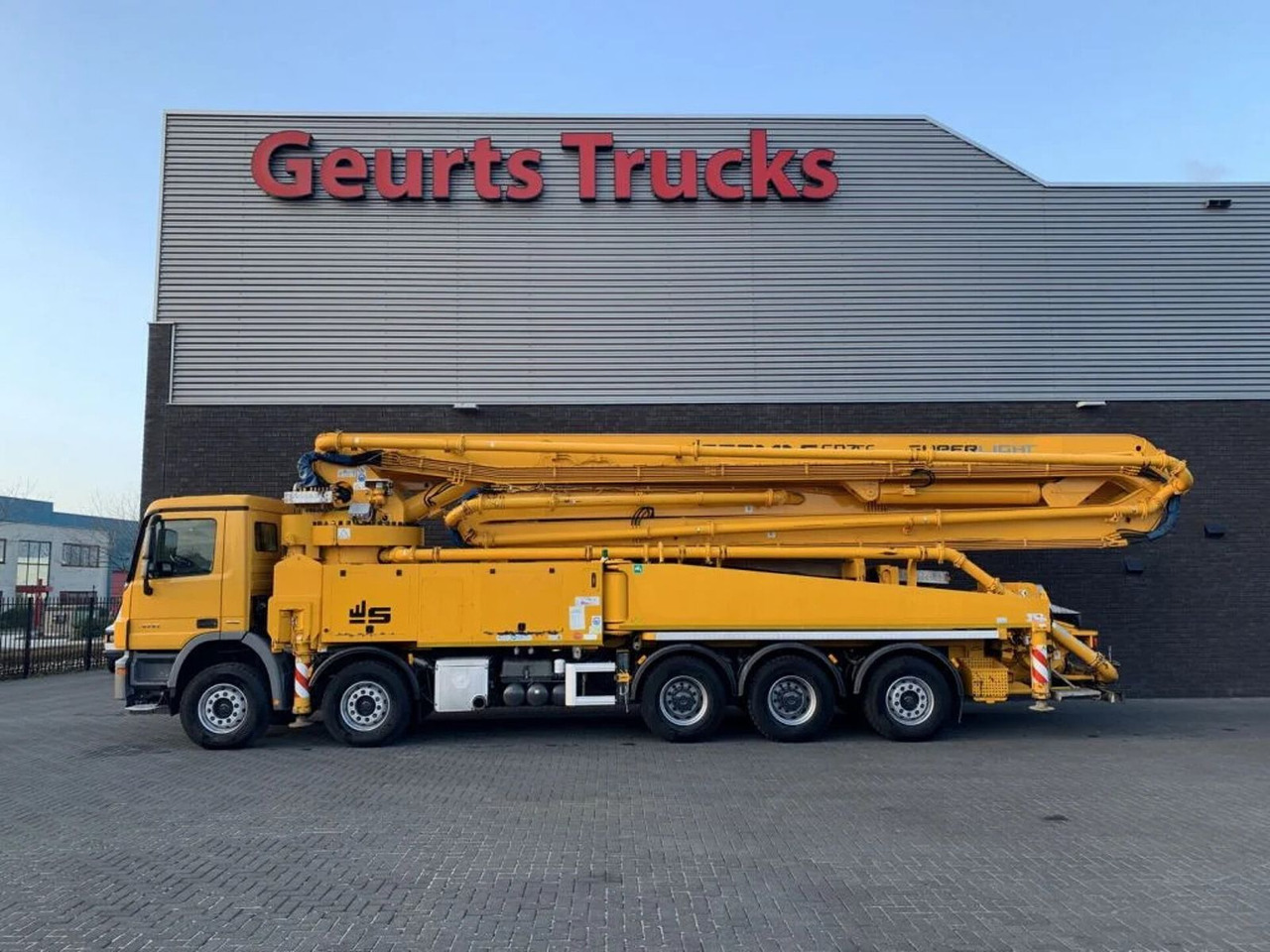 Mercedes-Benz Actros 5041 10X4 + SERMAC 6 RZ 56 METER CONCRETE - Autočerpadlo: obrázek 1 Mercedes-Benz Actros 5041 10X4 + SERMAC 6 RZ 56 METER CONCRETE - Autočerpadlo: obrázek 1