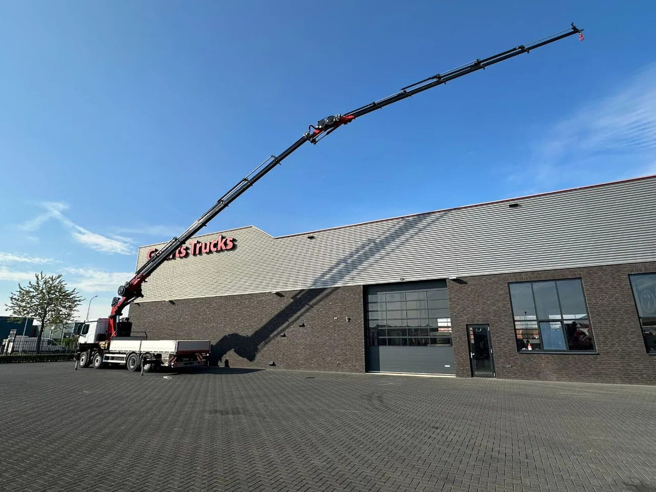 Mercedes-Benz Arocs 3251 8X2 + HMF 7020-K7 FJ 1400-K6 KRAAN/KR - Auto s hydraulickou rukou: obrázek 3 Mercedes-Benz Arocs 3251 8X2 + HMF 7020-K7 FJ 1400-K6 KRAAN/KR - Auto s hydraulickou rukou: obrázek 3